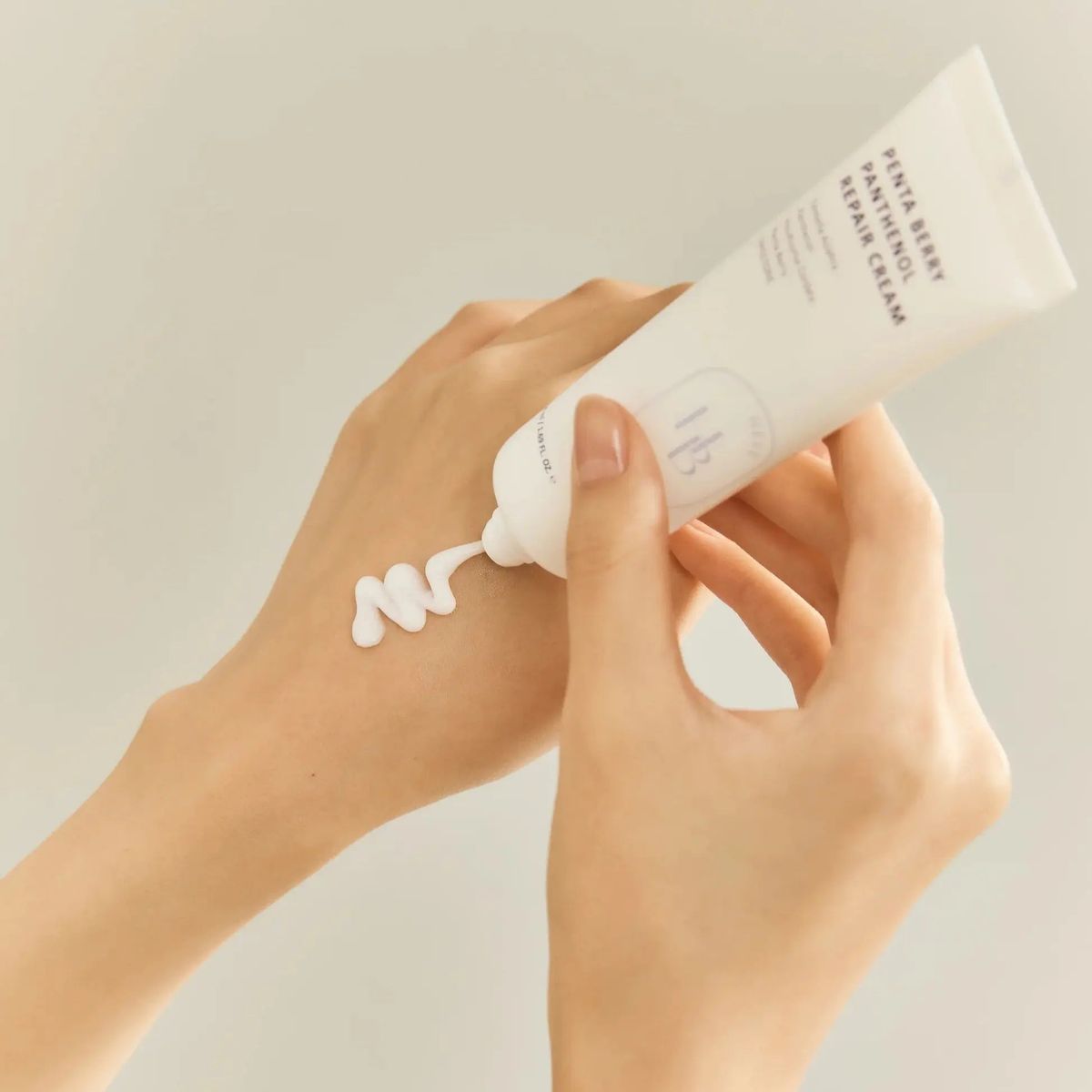 Penta Berry Panthenol Repair Cream | HEVEBLUE