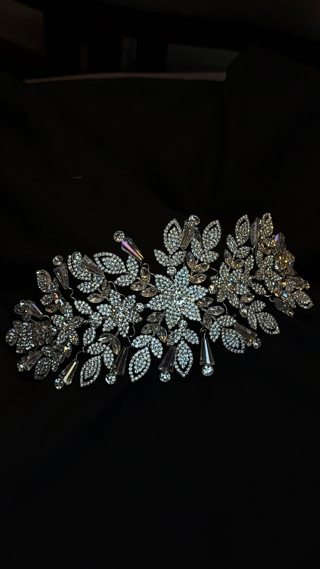 Style Q6 | Headpiece Rental