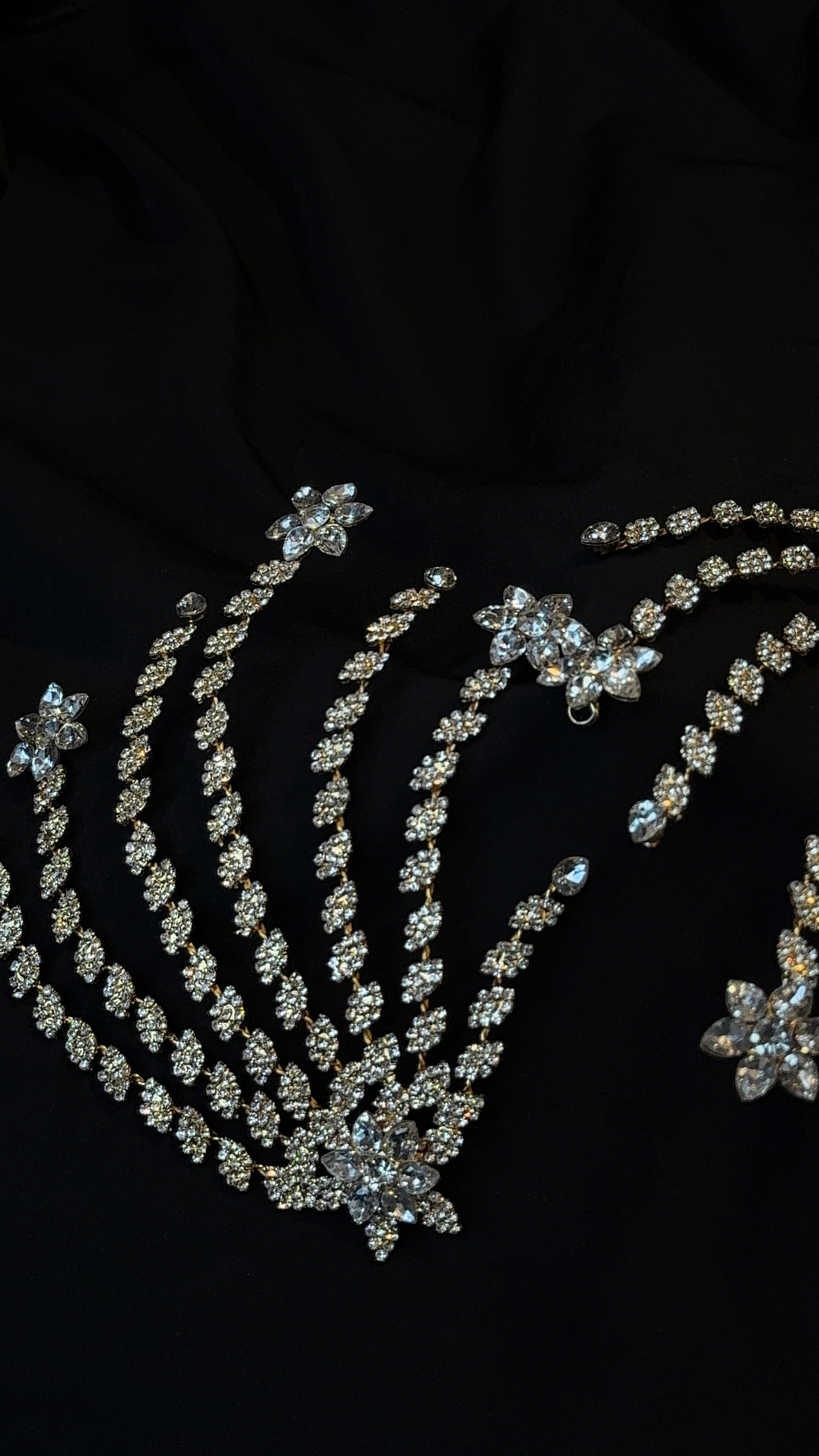 Style T5 | Headpiece Rental