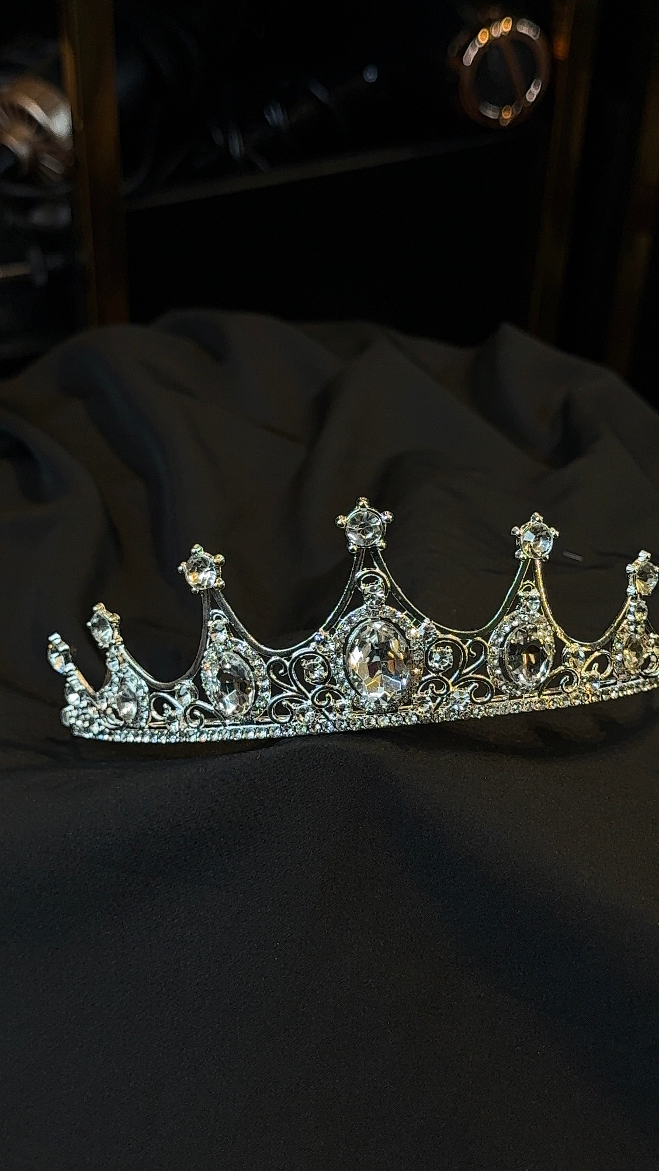Style T6 | Headpiece Rental