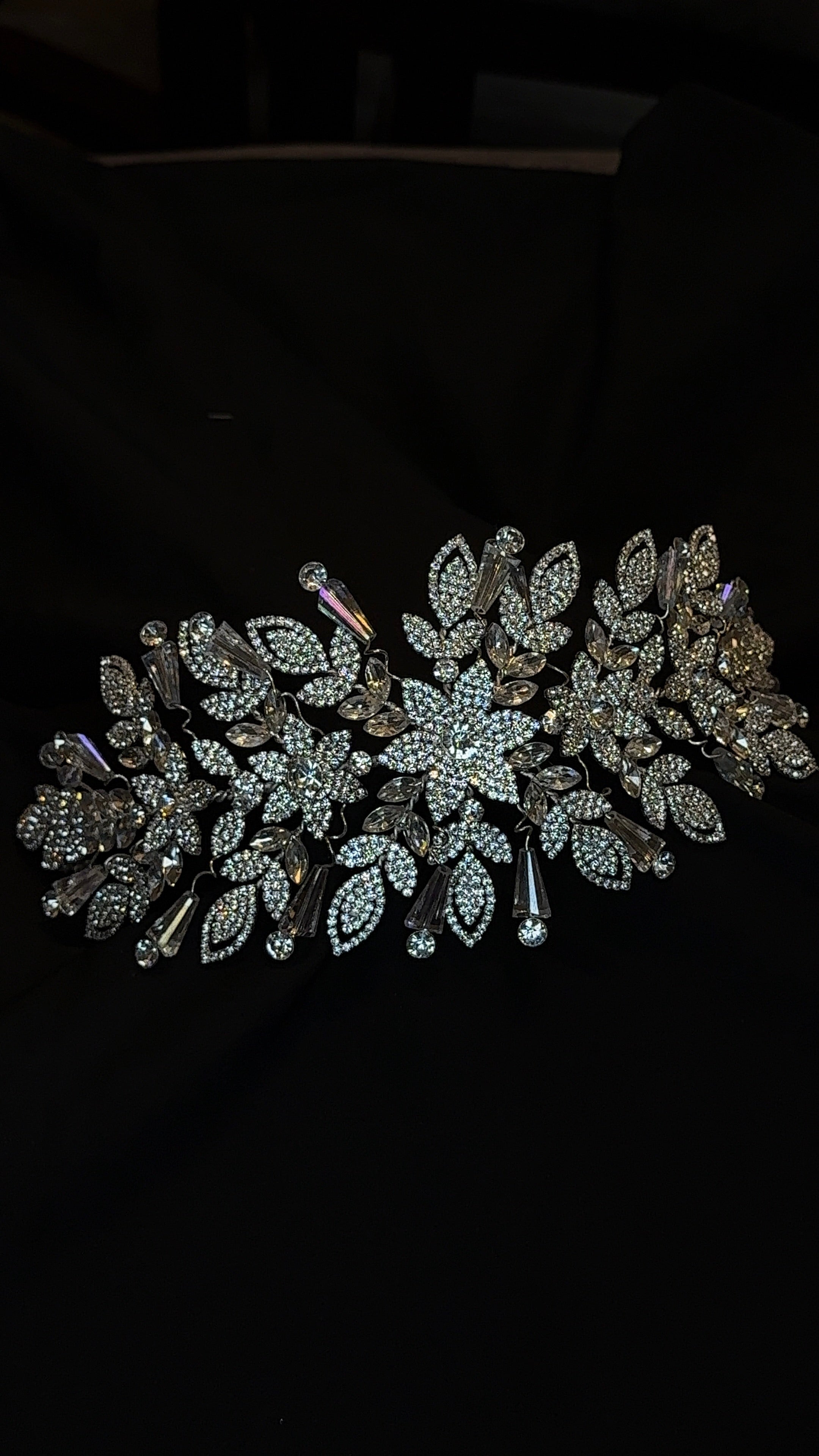 Style Q6 | Headpiece Rental