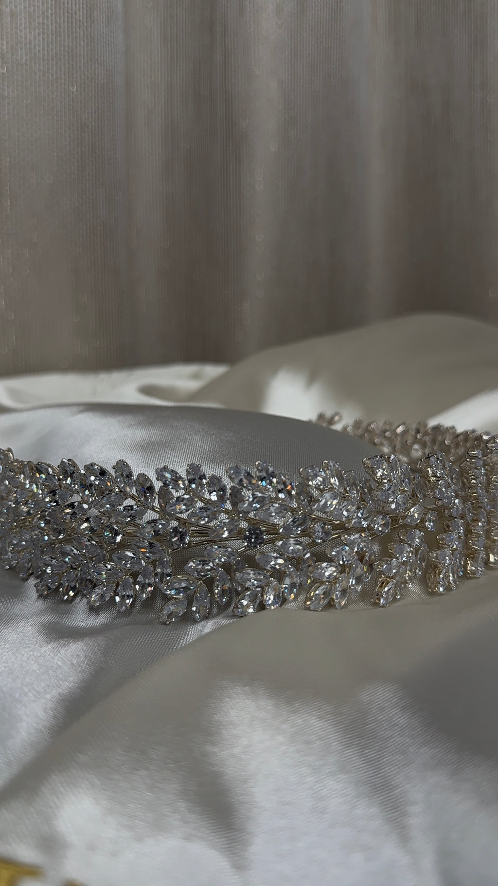 Style K8 | Headpiece Rental