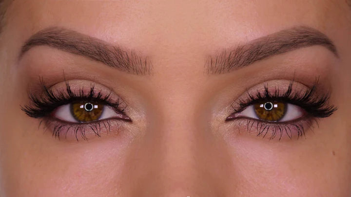 Natural Lashesرموش طبيعية