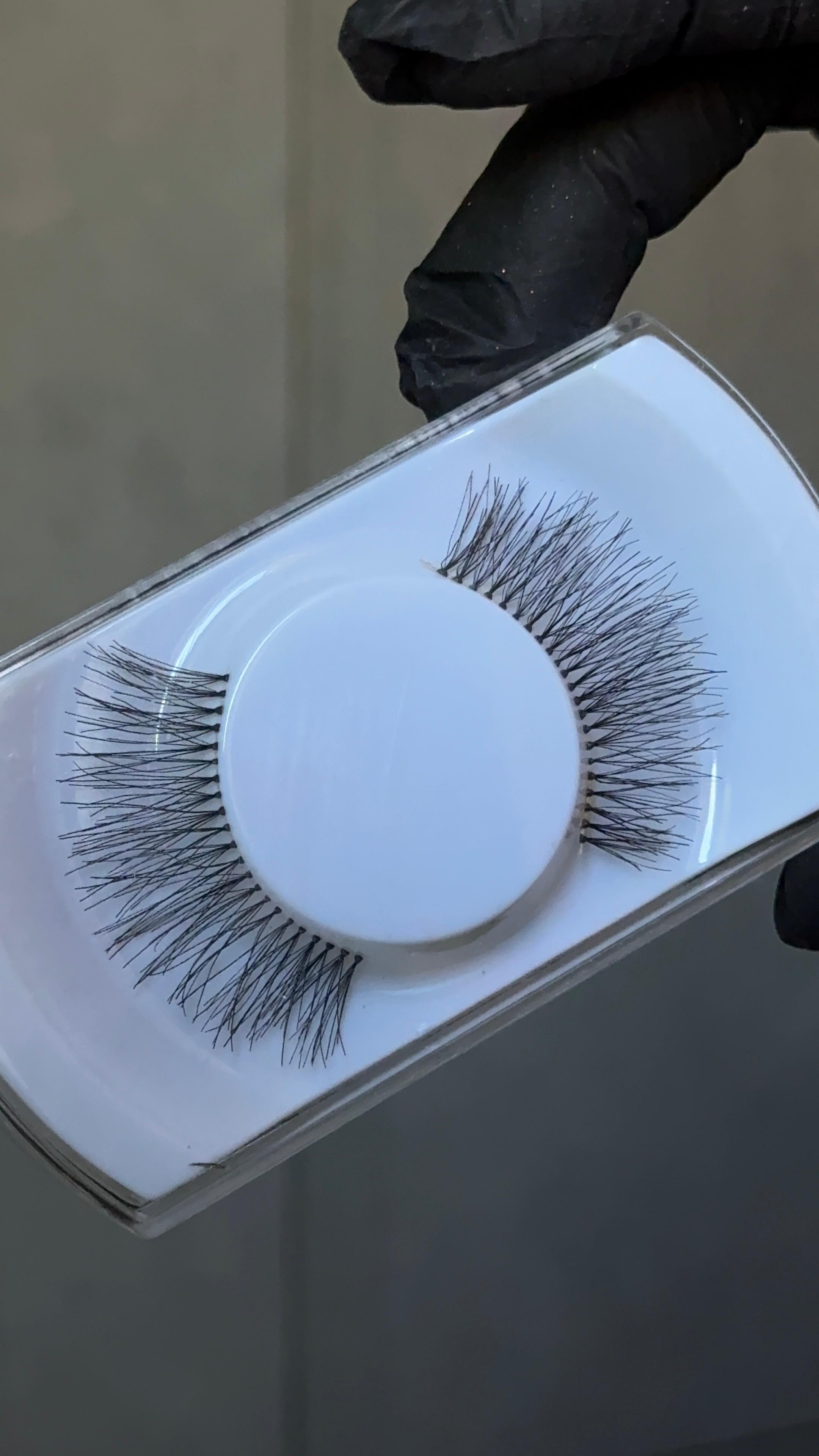 Natural Lashesرموش طبيعية