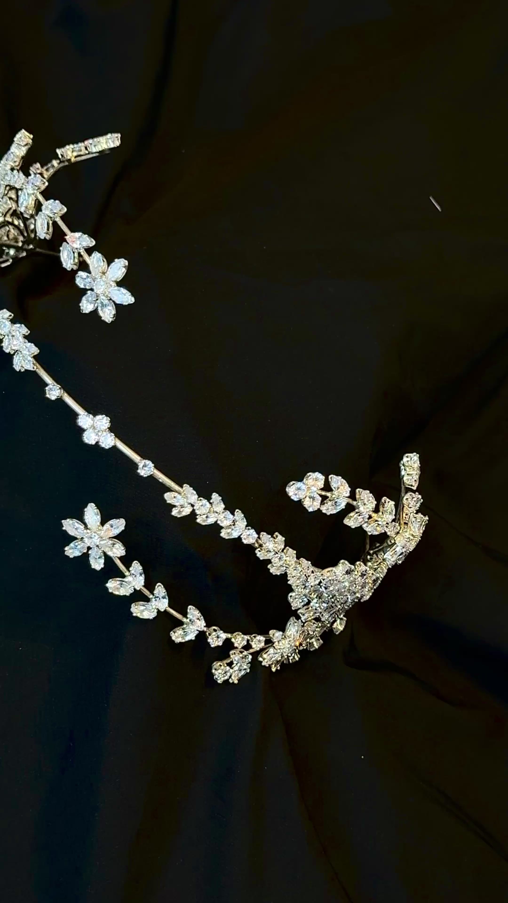 Style Q3 | Headpiece Rental
