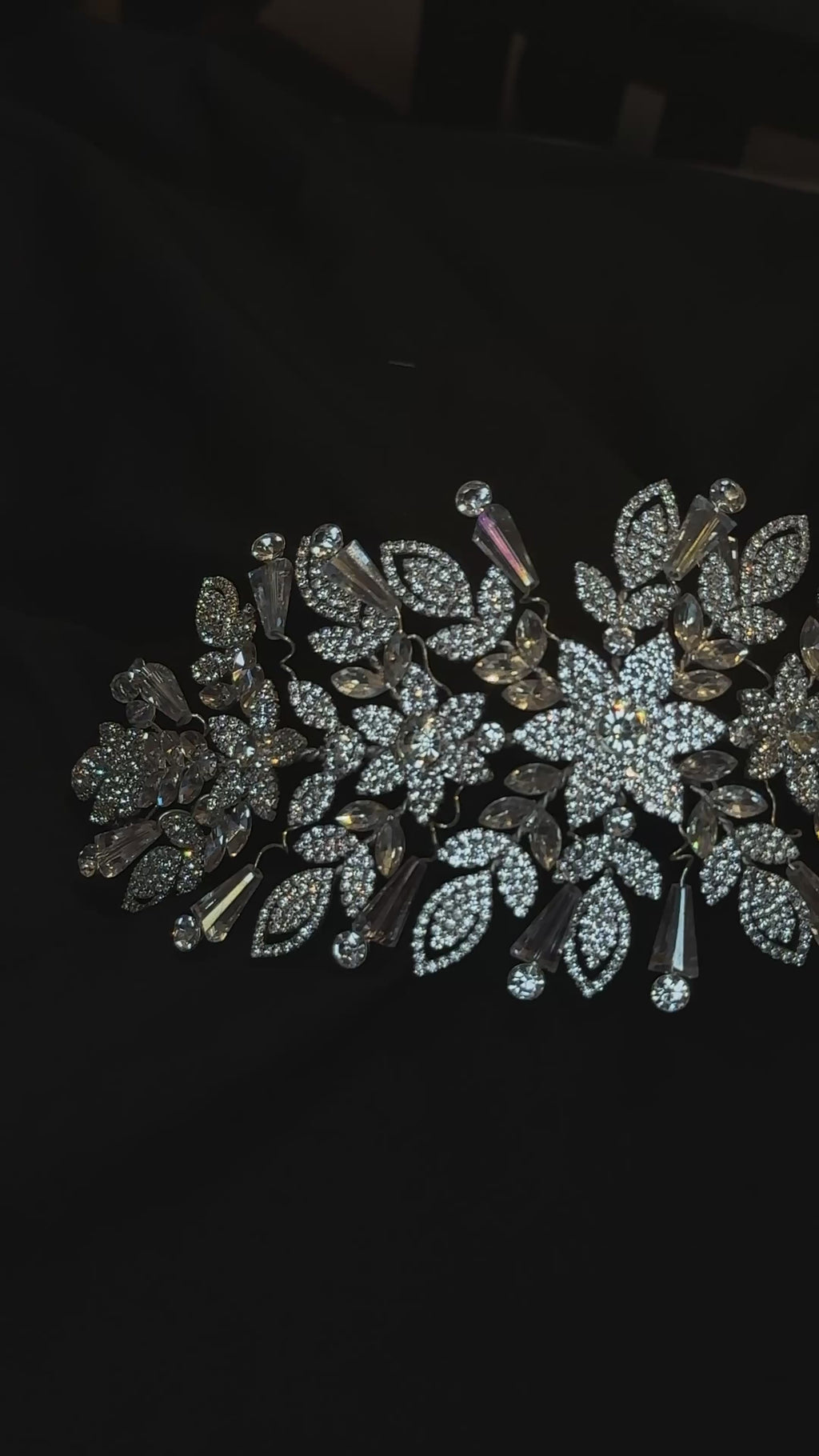 Style Q6 | Headpiece Rental