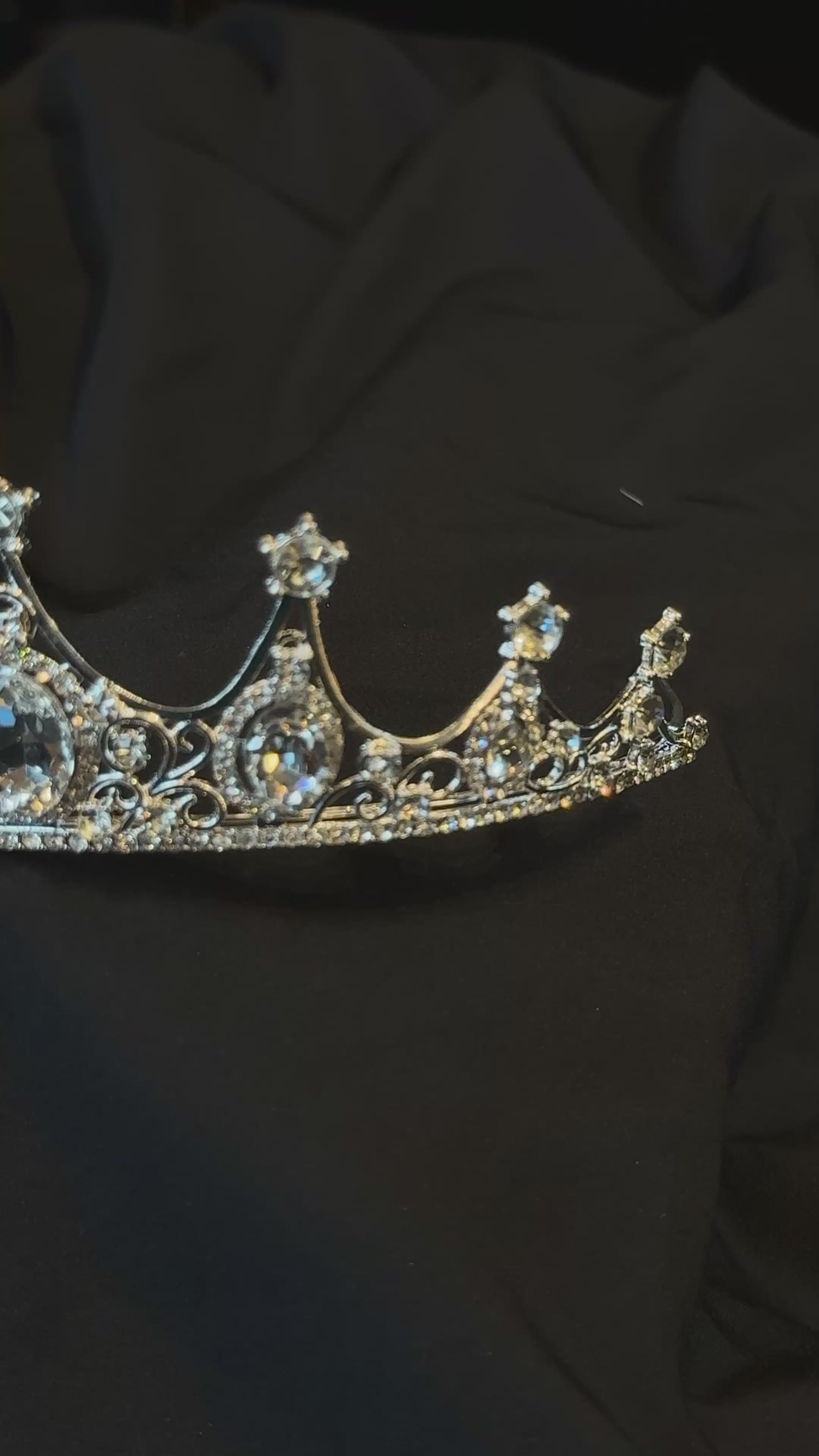 Style T6 | Headpiece Rental
