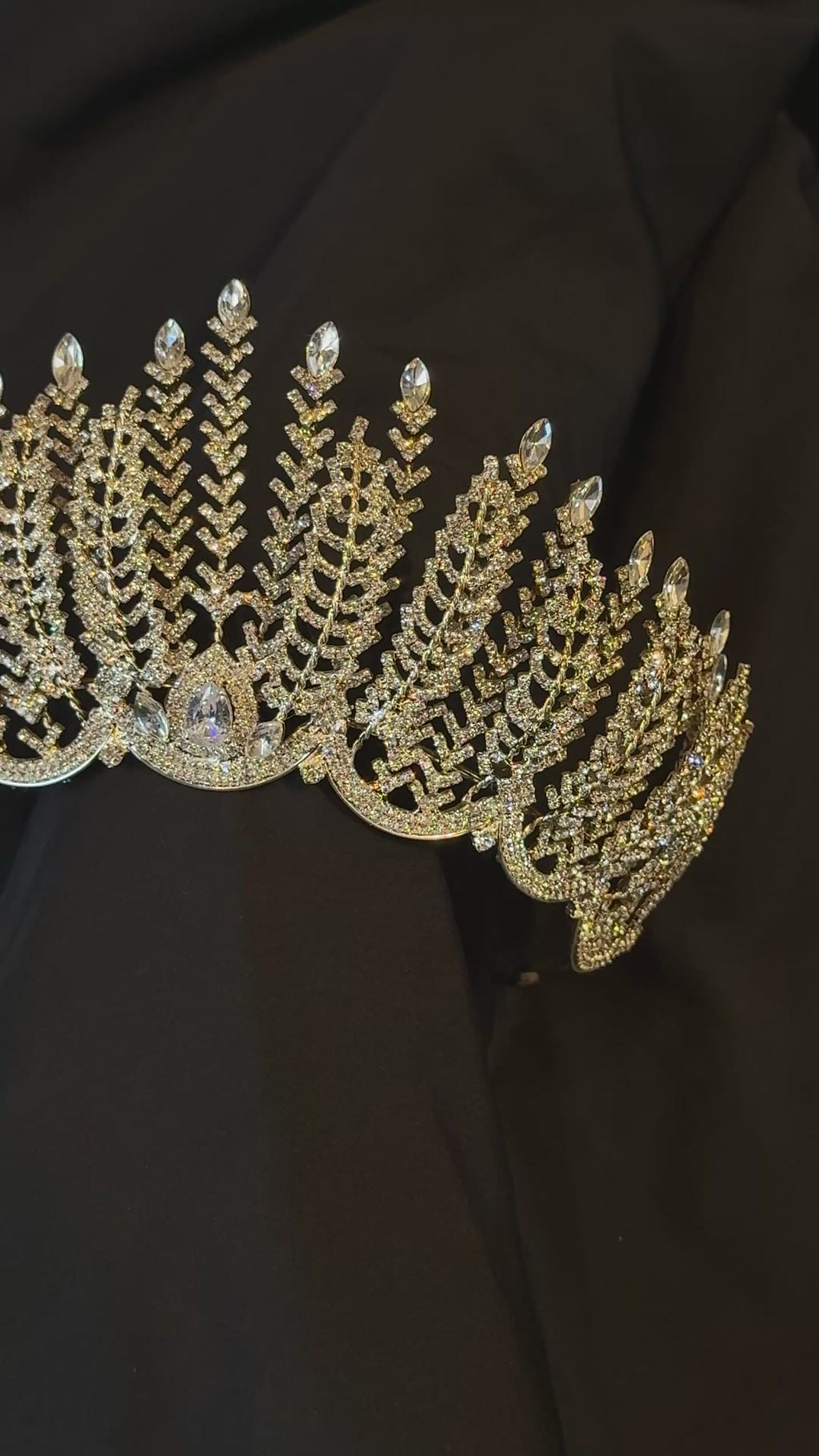 Style K9 | Headpiece Rental