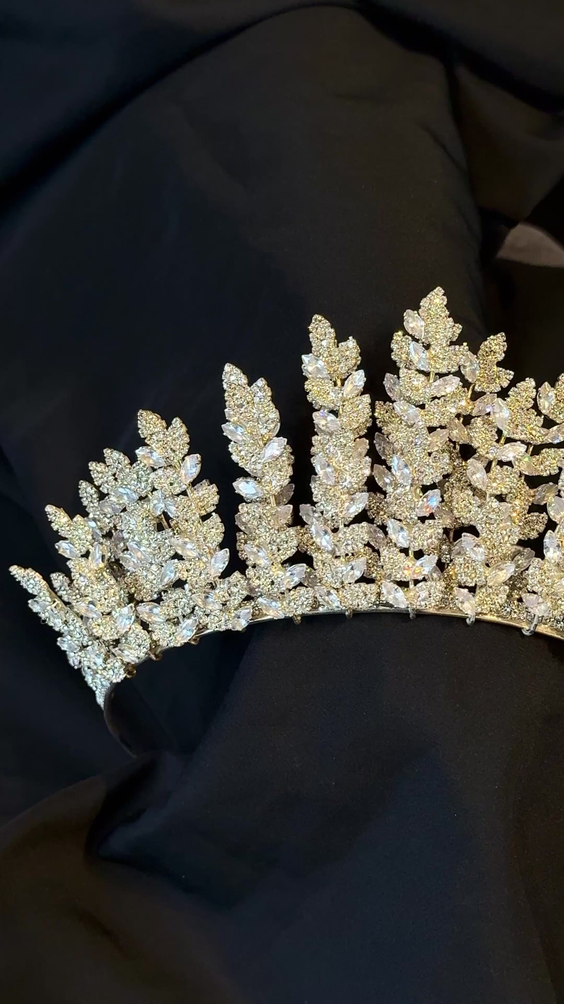 Style K10 | Headpiece Rental